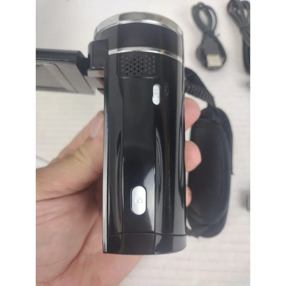 Emerson EVC720 HD 720p Digital Camcorder Tested Working W/Box and Manual